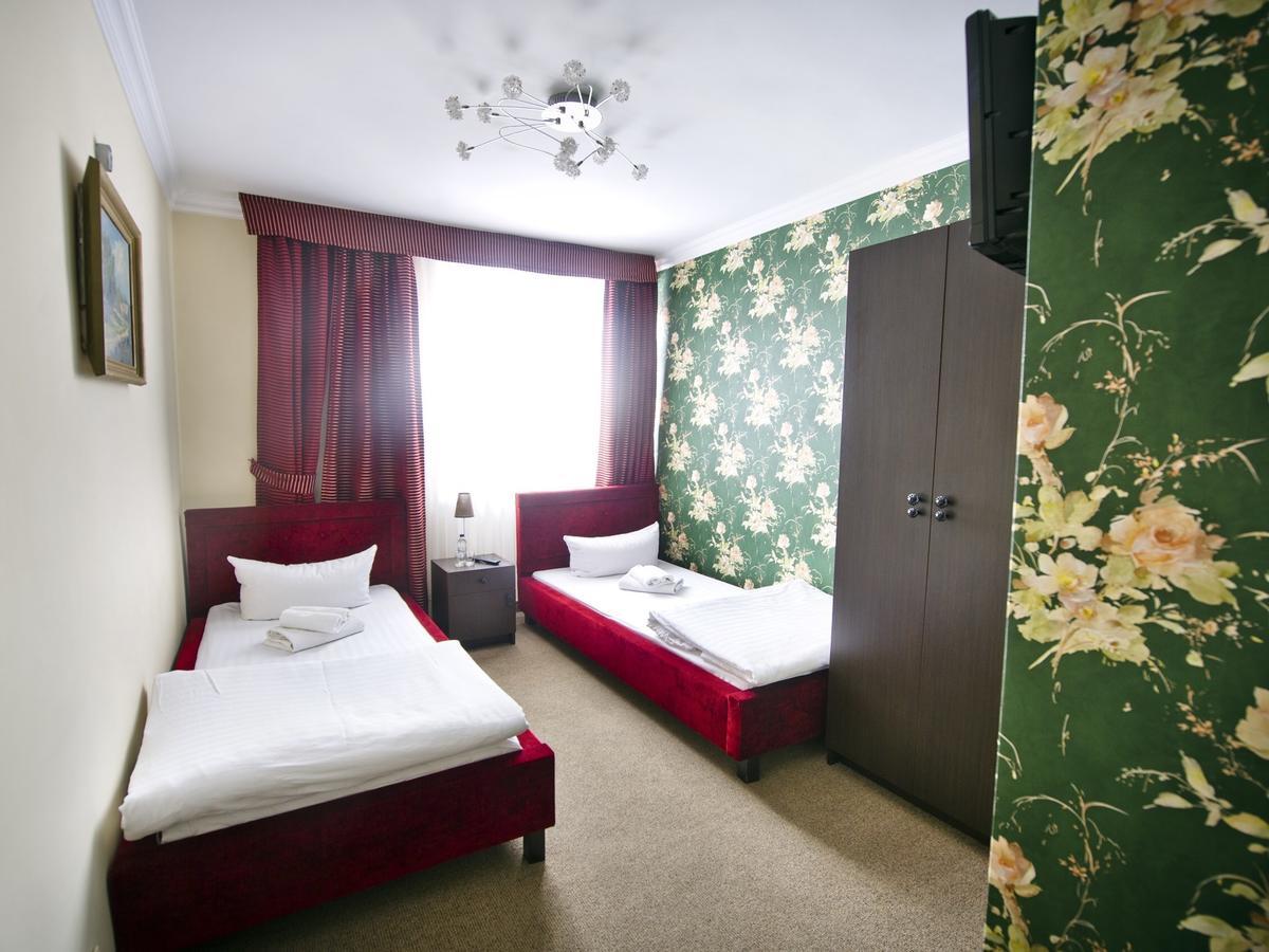 Motel Luzycki & Restauracja Luban Zimmer foto